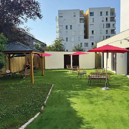 Hotel Ibis Styles Paris Saint Denis La Plaine Exterior foto